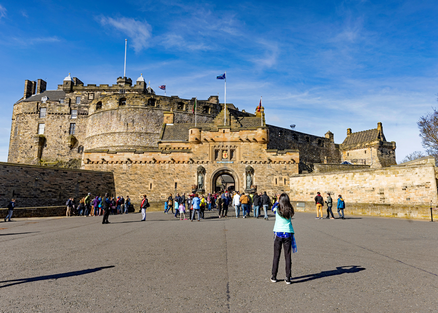 Outlander Tour