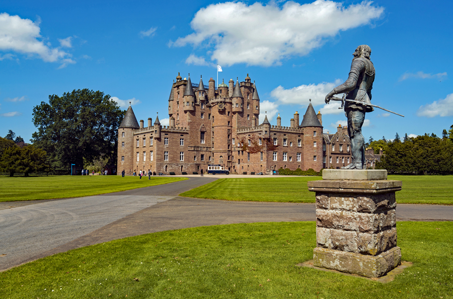 Outlander Tour scenery
